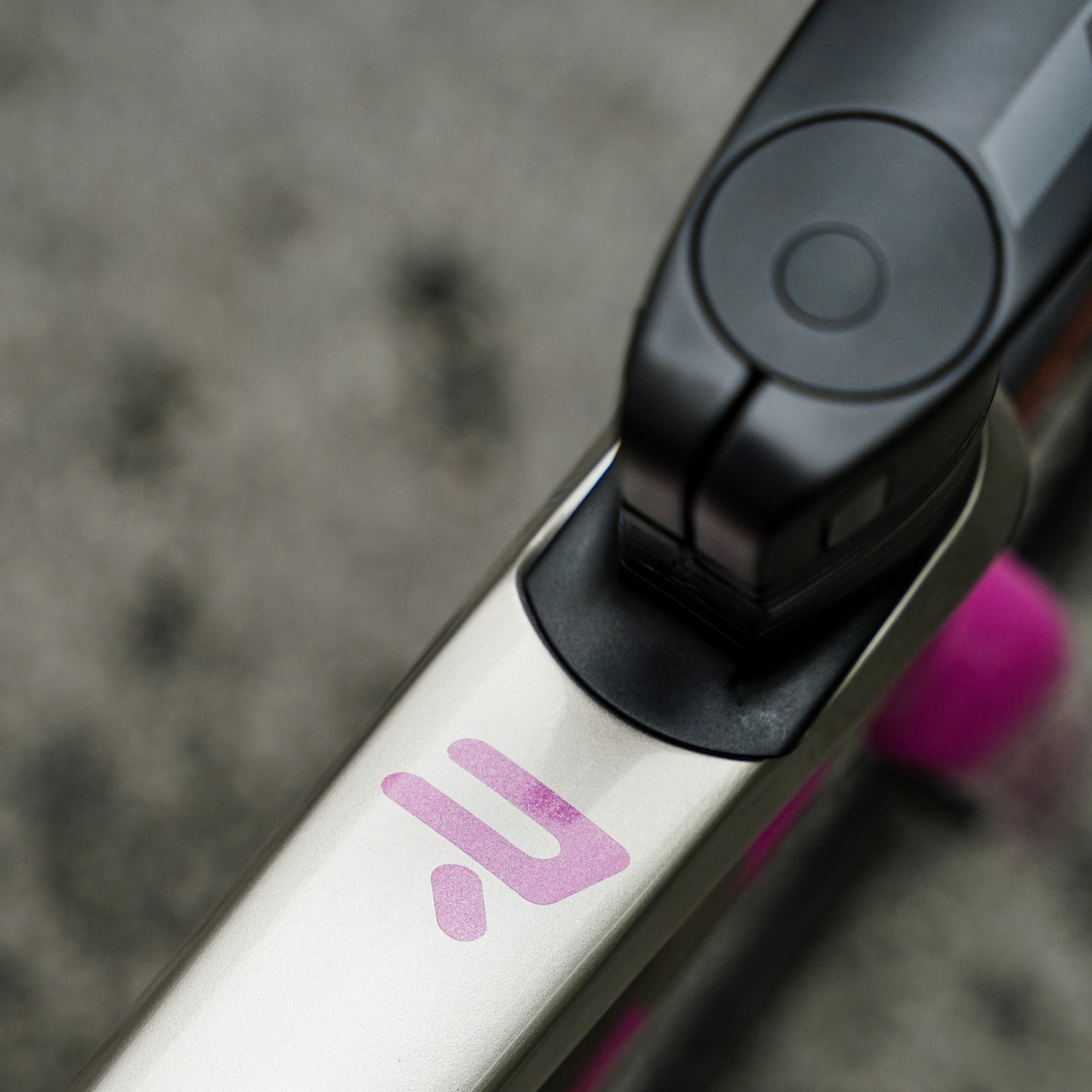 ridley-fenix-slic-battleship-grey-lilac-3